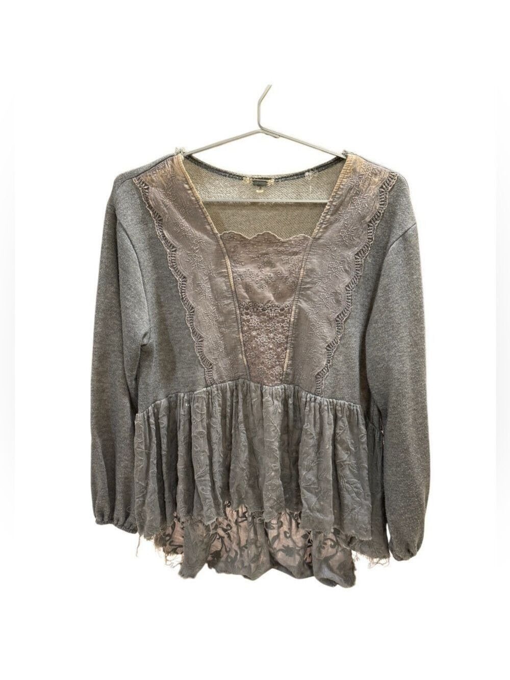 Gimmicks by BKE Women's Small Grey Lace Knit Top Size Small